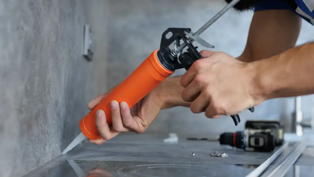 Como Usar o Aplicador de Silicone Corretamente