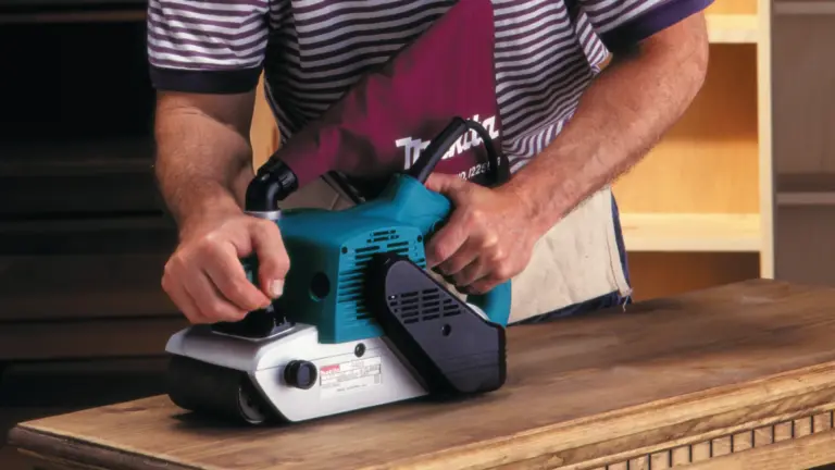 10 Melhores Lixadeiras (Orbital, Roto-Orbital e de Cinta)