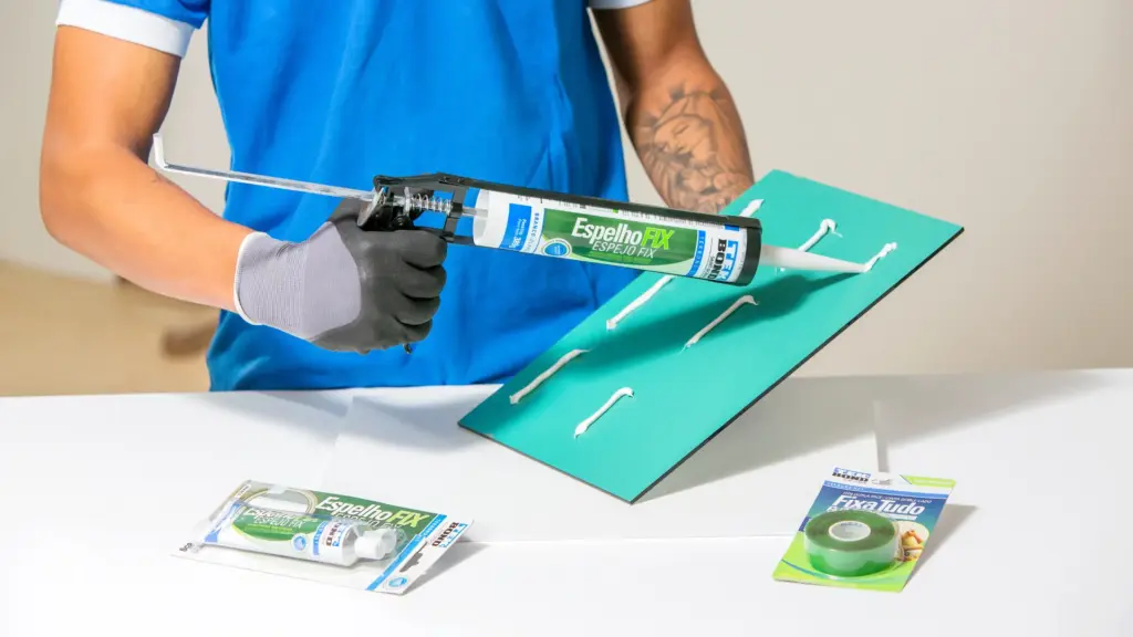 Passo a passo para retirar o espelho com segurança